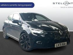 Used 2022 Renault Clio V Version S Hatchback | £13,121 (Fair price)