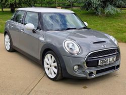 Grey Used 2016 Mini Cooper S Hatch Hatchback | £10,295 (Fair price)