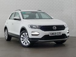 White Used 2020 VW T-Roc SE SUV | £14,198 (Fair price)
