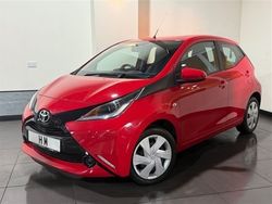 Red Used 2017 Toyota Aygo X-play Hatchback | £6,495 (Good price)