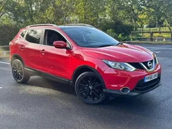 Red Used 2016 Nissan Qashqai S SUV | £6,790 (Fair price)