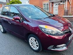 Red Used 2014 Renault Scénic III Dynamique MPV | £4,250 (Fair price)