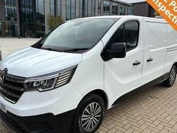 White Used 2023 Renault Trafic Van | £15,990 (Good price)