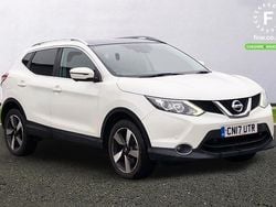 White Used 2017 Nissan Qashqai N-Connecta SUV | £9,299 (Good price)
