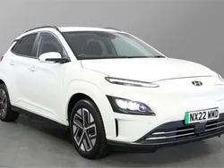 White Used 2022 Hyundai Kona Premium SUV | £13,346 (Good price)