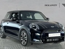 Black Used 2021 Mini Cooper S Exclusive Hatchback | £19,750 (Fair price)