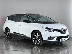 White Used 2017 Renault Grand Scénic IV Signature MPV | £12,400 (A bit pricey)