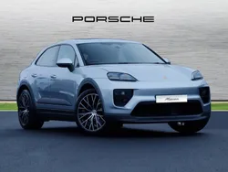 Dolomite silver metallic New 2025 Porsche Macan SUV | £84,990 (Fair price)