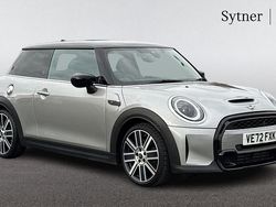 Silver Used 2022 Mini Cooper S Exclusive Hatchback | £22,250 (Fair price)