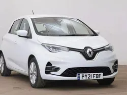 White Used 2021 Renault Rapid Iconic Hatchback | £8,995 (Fair price)