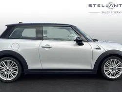 Grey Used 2017 Mini Cooper Hatch Hatchback | £10,725 (Good price)