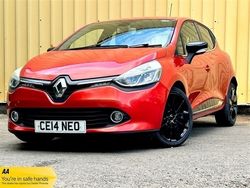 Red Used 2014 Renault Clio IV Dynamique Hatchback | £4,990 (Fair price)