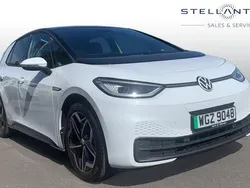 White Used 2022 VW ID.3 Pro Hatchback | £18,350 (Expensive)