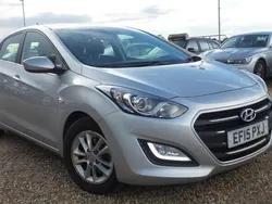 Silver Used 2015 Hyundai i30 SE Hatchback | £3,281 (Fair price)