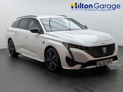 White Used 2022 Peugeot 308 Premium Estate | £18,400 (Good price)