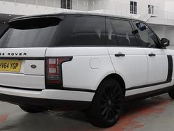 Used 2014 Land Rover Range Rover Vogue SUV | £14,595 (Good price)