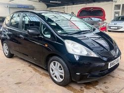 Black Used 2010 Honda Jazz S Hatchback | £2,000 (Expensive)