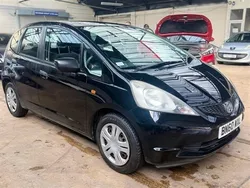 Black Used 2010 Honda Jazz S Hatchback | £2,000 (Fair price)