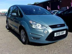 Blue Used 2010 Ford S-MAX Zetec MPV | £2,495 (Fair price)