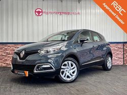 Blue Used 2016 Renault Captur Dynamique SUV | £7,995 (Fair price)
