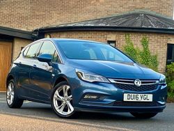 Blue Used 2016 Vauxhall Astra SRi Hatchback | £5,150 (Fair price)