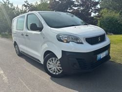 White Used 2020 Peugeot Expert Van | £12,990 (A bit pricey)