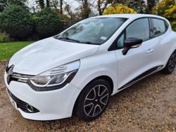 White Used 2016 Renault Clio IV Dynamique Hatchback | £5,295 (Good price)