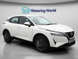 White Used 2023 Nissan Qashqai Acenta Premium SUV | £13,500 (Super price)