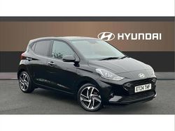 Black Used 2024 Hyundai i10 Premium Hatchback | £15,749 (Fair price)
