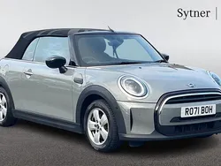 Grey Used 2021 Mini Cooper Classic Hatchback | £17,250 (Fair price)