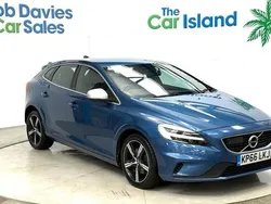 Used 2019 Volvo V40 R-Design Estate | £10,450 (Good price)