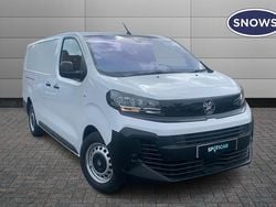 White Used 2024 Vauxhall Vivaro S Van | £17,521
