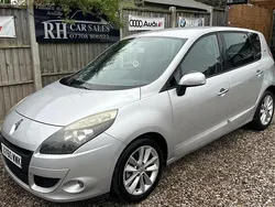 Silver Used 2010 Renault Scénic III MPV | £1,395 (Good price)
