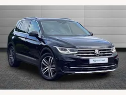 Black Used 2022 VW Tiguan Elegance SUV | £25,195 (Fair price)