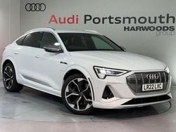 White Used 2022 Audi e-tron Sportback Advanced SUV | £31,590 (Fair price)