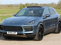 Used 2018 Porsche Cayenne SUV | £28,950 (Expensive)