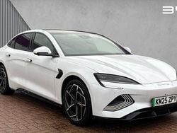 Metallic polar white Used 2025 BYD Seal Sedan | £35,799 (Fair price)