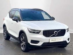 White Used 2021 Volvo XC40 R-Design SUV | £25,918 (Fair price)