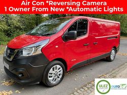 Red Used 2021 Renault Trafic Van | £11,695 (Super price)
