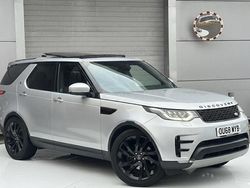 Used 2018 Land Rover Discovery 5 HSE Luxury SUV | £18,990 (A bit pricey)