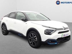 White Used 2023 Citroën e-C4 Shine Hatchback | £13,999 (Fair price)