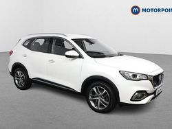 White Used 2022 MG HS Excite SUV | £15,449 (Fair price)