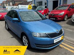 Blue Used 2013 Skoda Rapid SE Hatchback | £4,895 (Fair price)