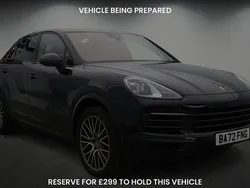 Black Used 2022 Porsche Cayenne Platinum Edition SUV | £61,300 (Fair price)