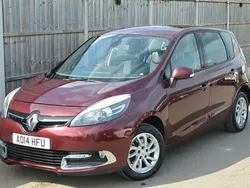 Red Used 2014 Renault Scénic III Dynamique MPV | £4,449 (Fair price)