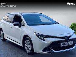 Used 2025 Toyota Corolla | £21,990 (A bit pricey)