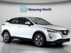 White Used 2023 Nissan Qashqai Acenta Premium SUV | £16,300 (Good price)