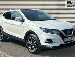 White Used 2017 Nissan Qashqai N-Connecta SUV | £8,544 (Fair price)
