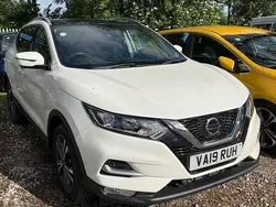 White Used 2019 Nissan Qashqai N-Connecta SUV | £12,000 (Good price)