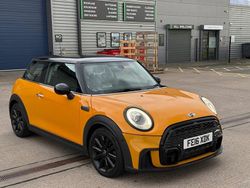 Orange Used 2016 Mini Cooper Hatch Hatchback | £6,999 (Super price)